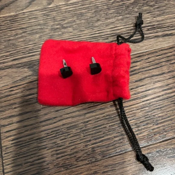 Christian Louboutin Pigalle Plato - Picture 3 of 8